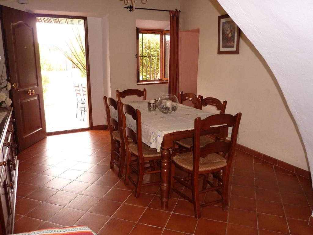 Belvilla By Oyo Casa La Palmera Villanueva de la Concepción Kültér fotó